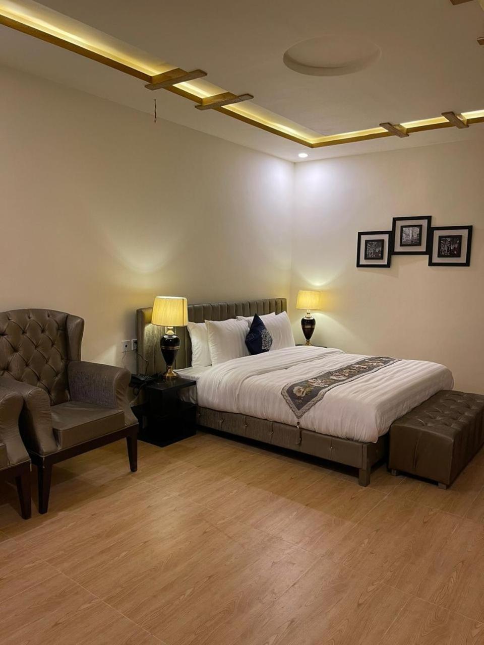 The Corporate Lodges Hotel Saidu Sharif Exterior foto